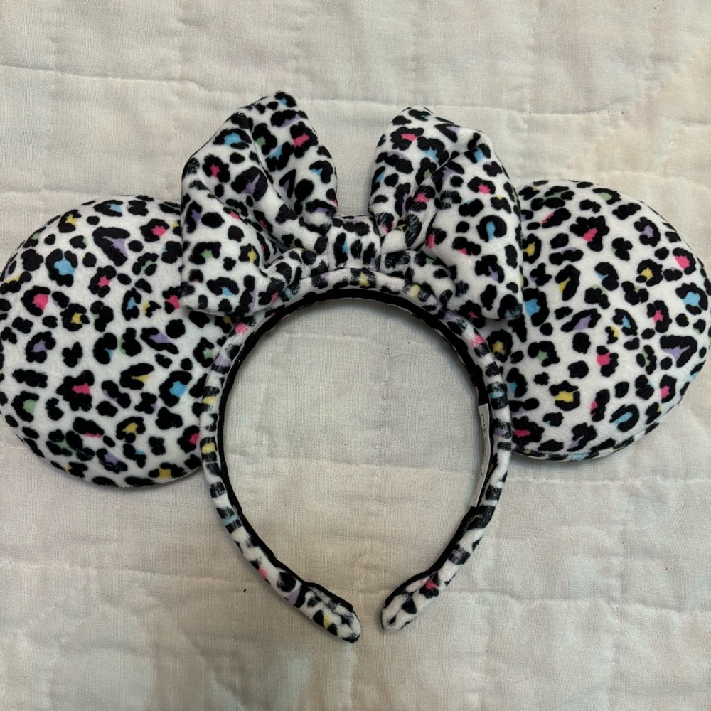 White/Rainbow Leopard Velvet Ear Headband